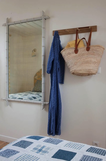 Stacks Image 4484750